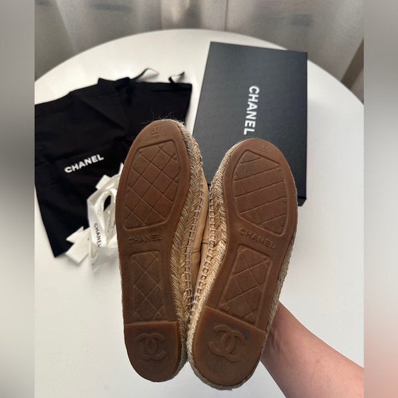 CHANEL Espadrilles Lambskin Beige & Black - Size 37 - Picture 4 of 7